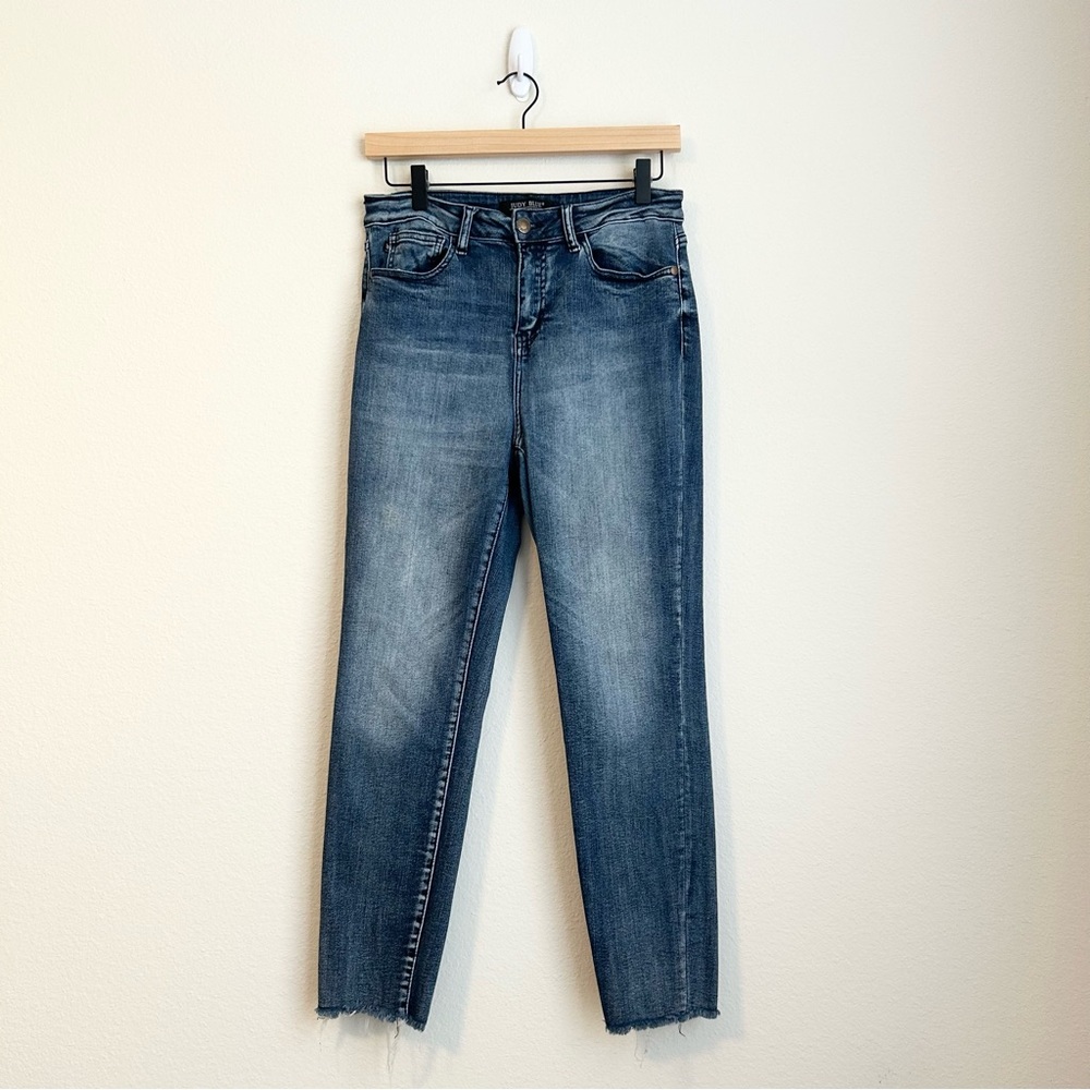 Judy Blue Shelley High Rise Jeans Relaxed Slim Straight Distressed, Size 29